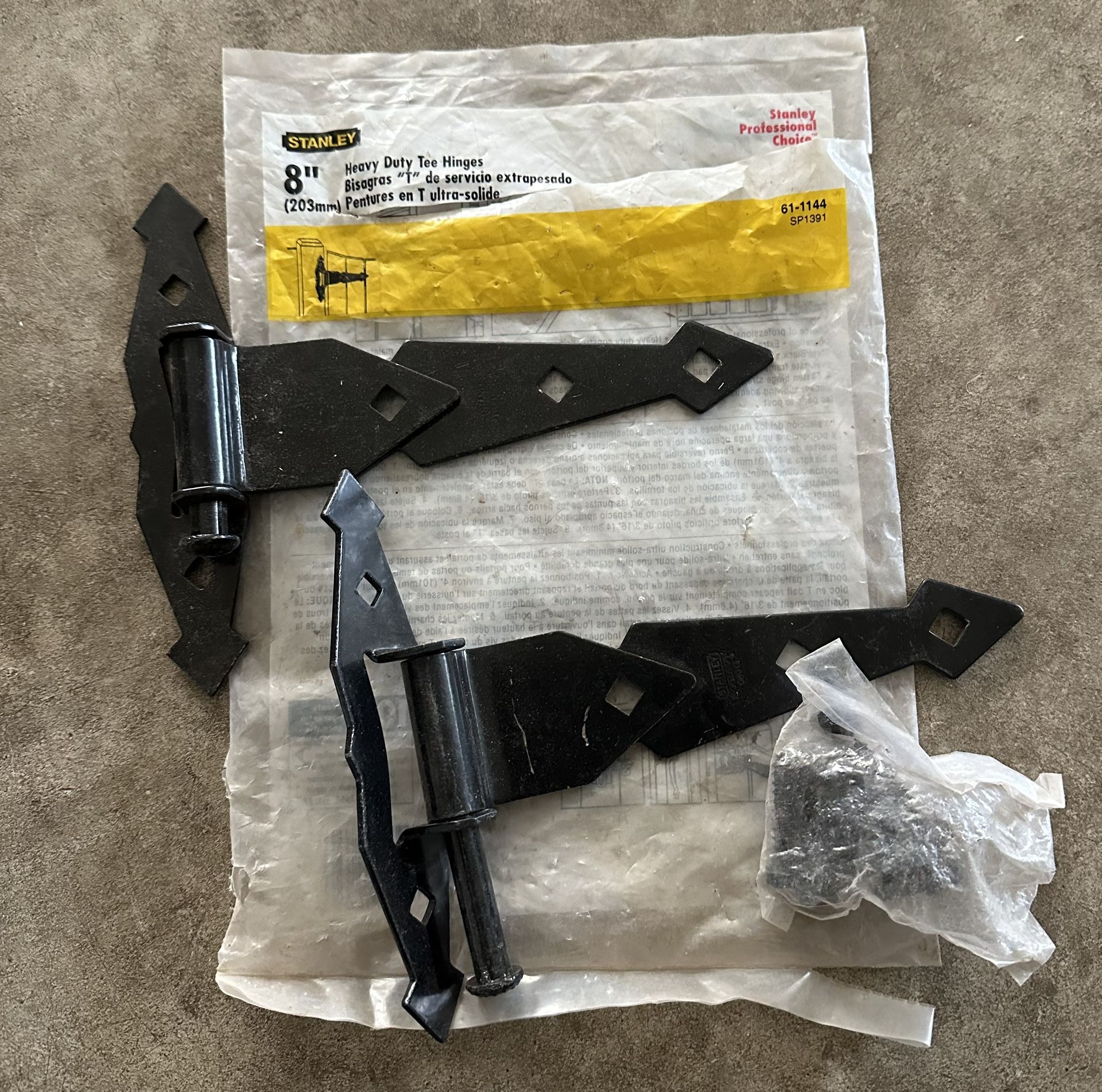 Bag of 2 Stanley 8” Heavy Duty Tee Hinges 61-1144