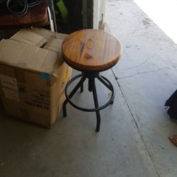 Barstool