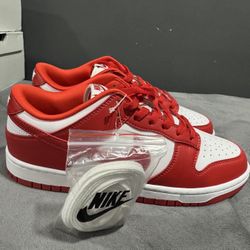 Nike Dunk Low 