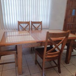 Dining Table Set