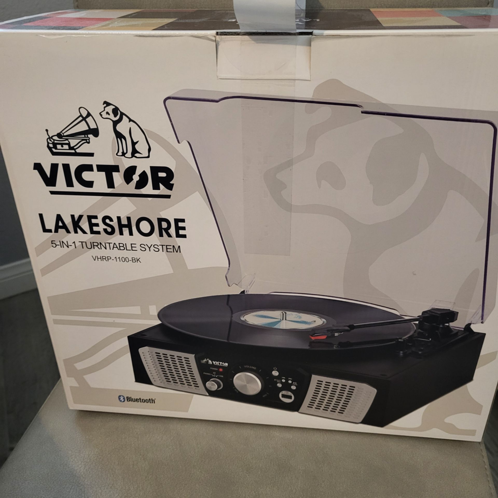 VICTOR LAKESHORE 5-IN-1 Turntable System