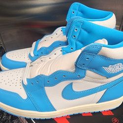 BRAND NEW 10.5 Mens "UNC Reimagined" Retro Air Jordan 1 High OG 

Pick up 77095 near Telge/West