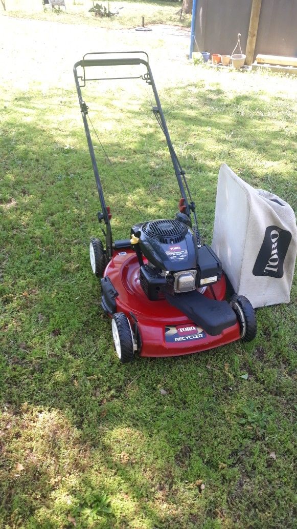 TORO RECYCLER SELFPROPELLED 149 CC POWERED BY KOHLER