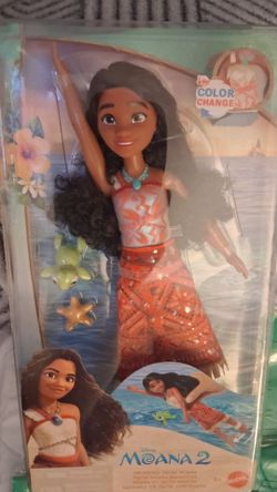 Disney Moana doll & 150pc. Birthday decorations