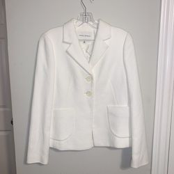 White Blazer 