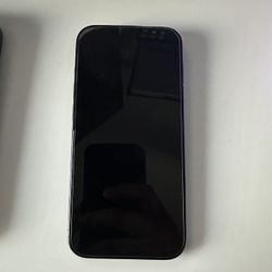 iPhone 15 Pro 256gb (Carrier Locked)