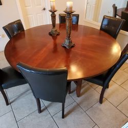 Dining Table W/ 6 Chairs 