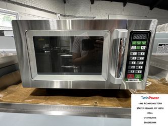 Commercial Microwave W/ Touch Pad