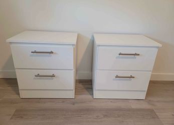 nightstands-Mesitas de noche