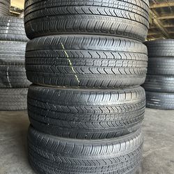 TIRE 215 55 17 MICHELIN