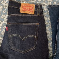 Levi Men Jeans Some New Some Used