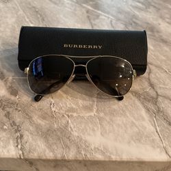 Burberry Sunglasses 