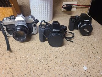 3 Cameras
