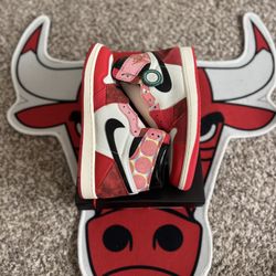 Air Jordan 1 Retro High OG (Spider-Man Across the Spider-Verse)  