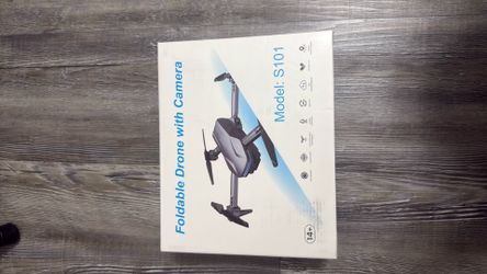 Foldable drone with camera
