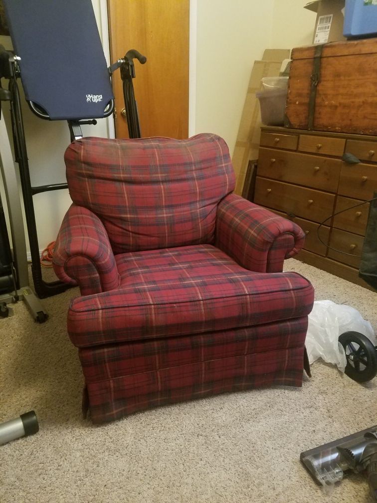 (FREE) Lazy Boy Chair for Sale in Spokane, WA OfferUp