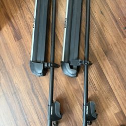 Yakima Round Bar Rail Mount Rack And Yakuma Ski Holder Snowboard Or Fishing Pole Holder