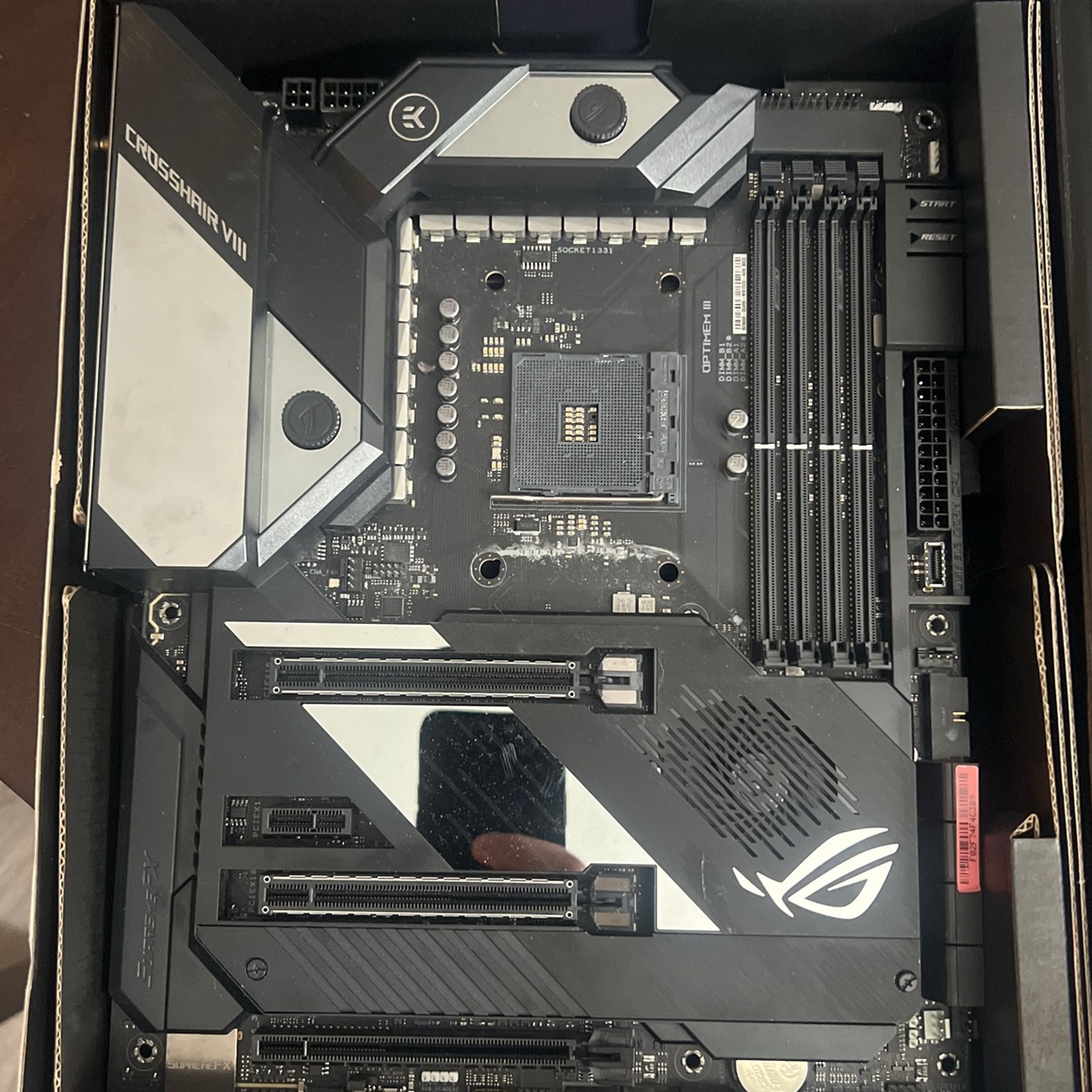 Crosshair VIII Hero X570 Motherboard 