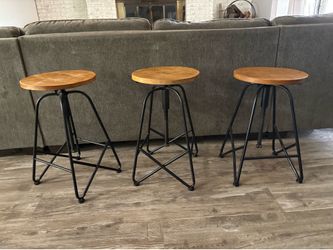 Wooden bar stools swivel