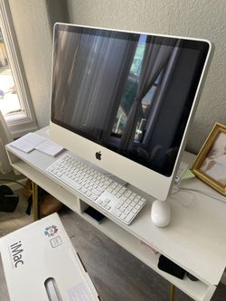 BRAND NEW 2008 iMac 24 Inch Widescreen Computer 