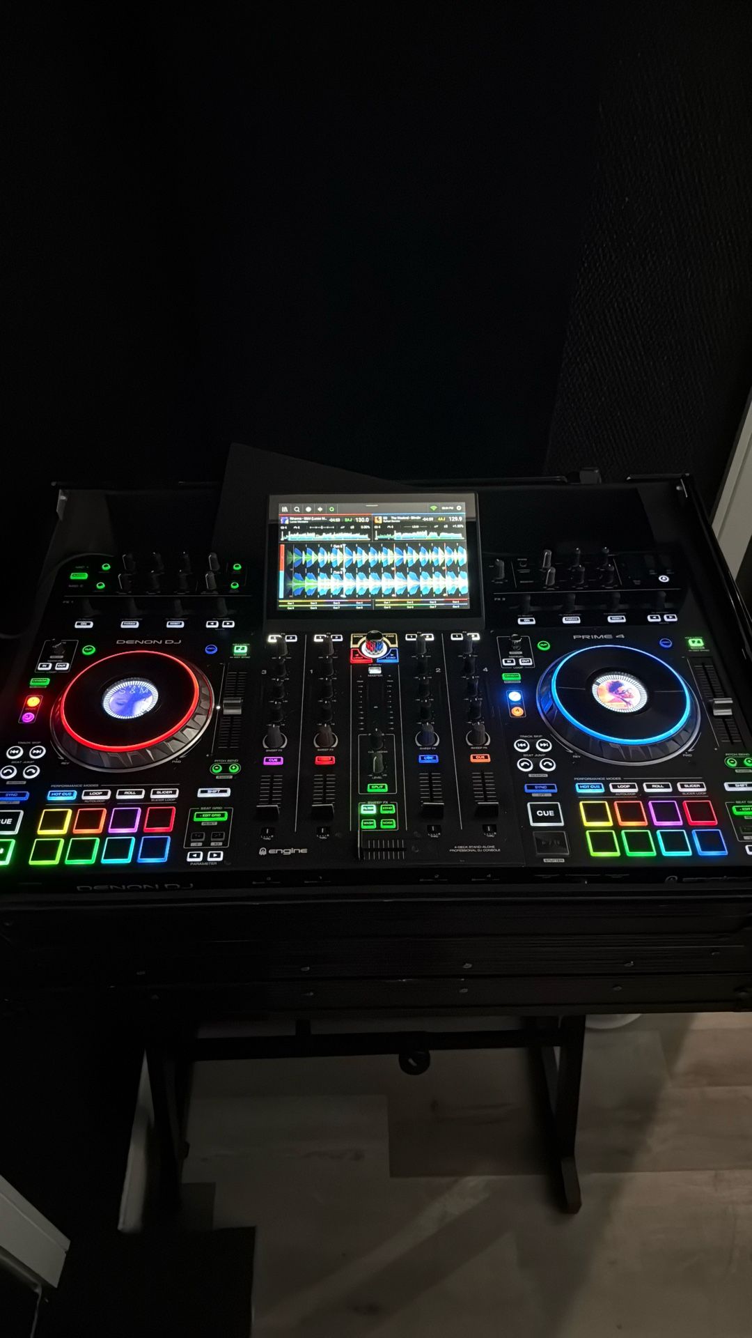 Denon Prime 4 Stand Alone Controller With Odyssey Case