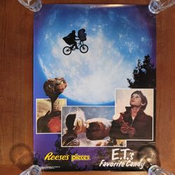 ET Movie Poster 26x19 Reeses Pieces Extra-Terrestrial Steven Spielberg Alien