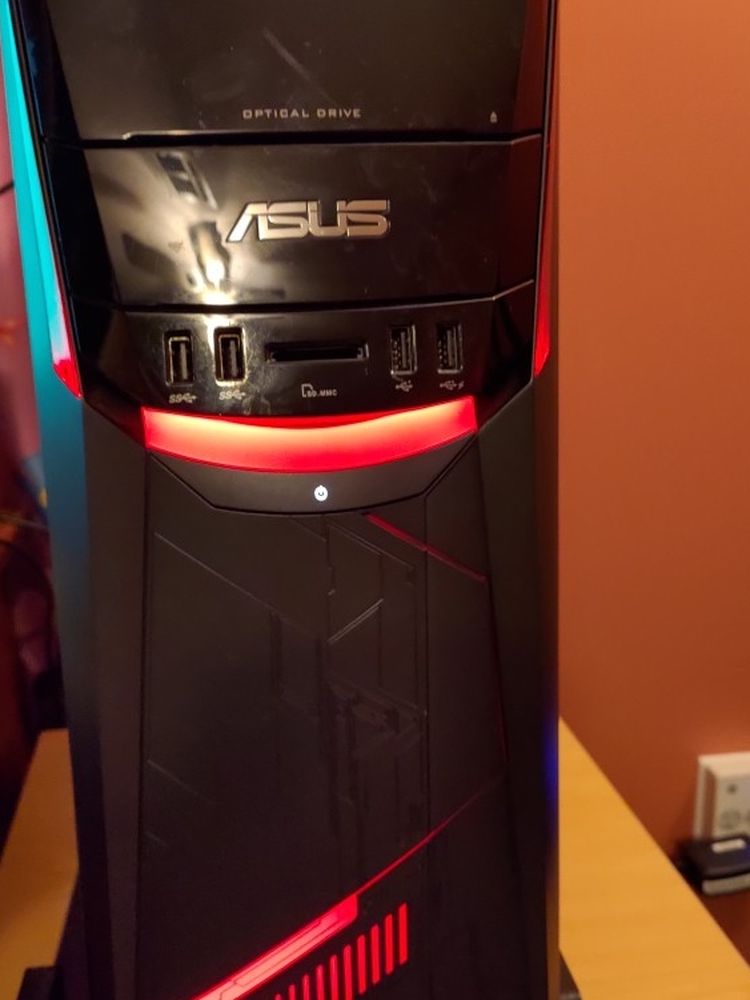 Asus G11CD Gaming Computer GTX 1060