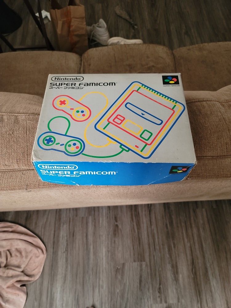 Super Famicom With Games
