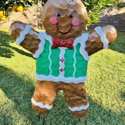 BEAUTIFUL VINTAGE VINTAGE VINTAGE XXL GINGERBREAD MAN WITH GARDEN STAKES ATTACHED!  VERY BIG & SUBSTANTIAL IN WEIGHT!  MUST SELL ASAP B4 CHRISTMAS!