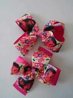 Moana bows