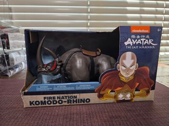 Nickelodeon Avatar The Last Airbender Fire Nation Komodo Rhino Figure