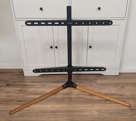 Tabletop TV Stand by VIVO