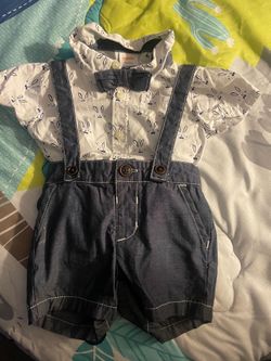Baby clothes