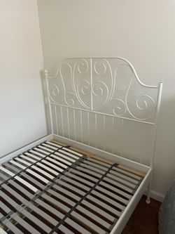 Full-size bedframe