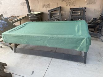 7 ft Pool table Air hockey