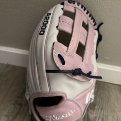 Wilson A2000 12.75” Softball Glove