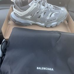 Balenciagas Tracks 