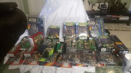 Star Wars Collectibles Lot Action Figures Keychain Darth Vader