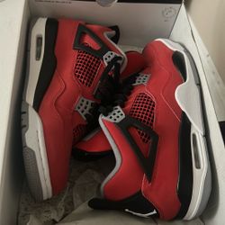Jordan 4 Toros 