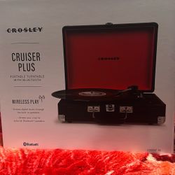 Cruiser Plus Portable Turntable With Bluetooth 
