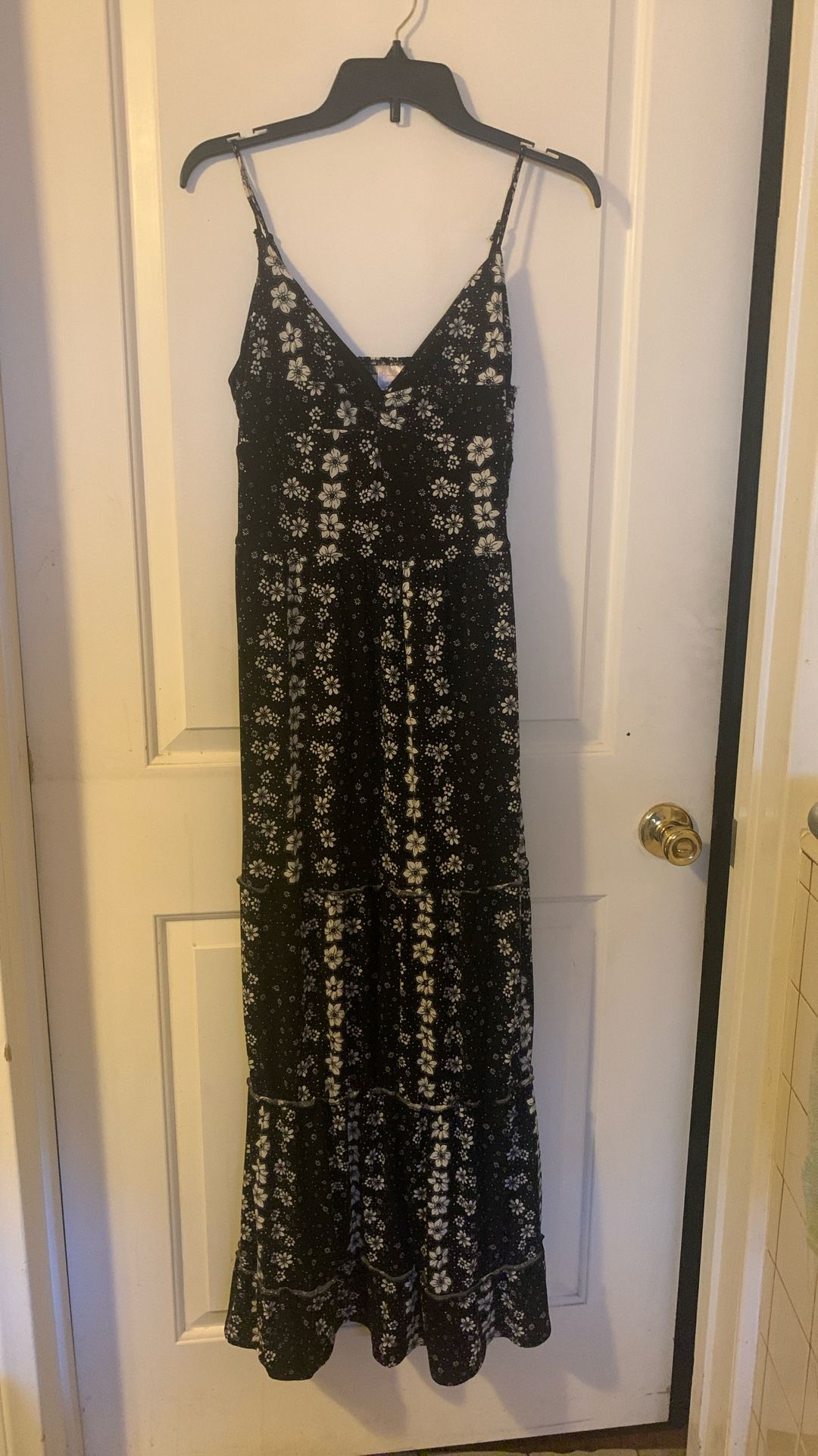 Floral Dress Sz M 7/9