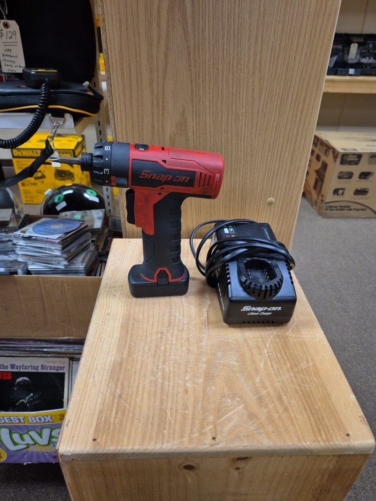 Snap On CTS861 Screwdriver 14.4 Volt 1/4"