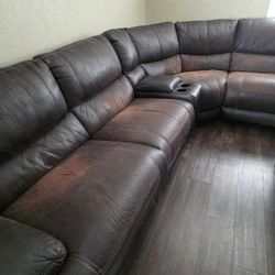 Brown 7 Peice Reclining Sectional