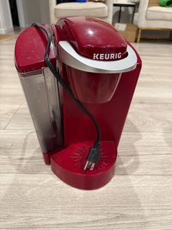 Keurig Single Serve Coffee Maker Red