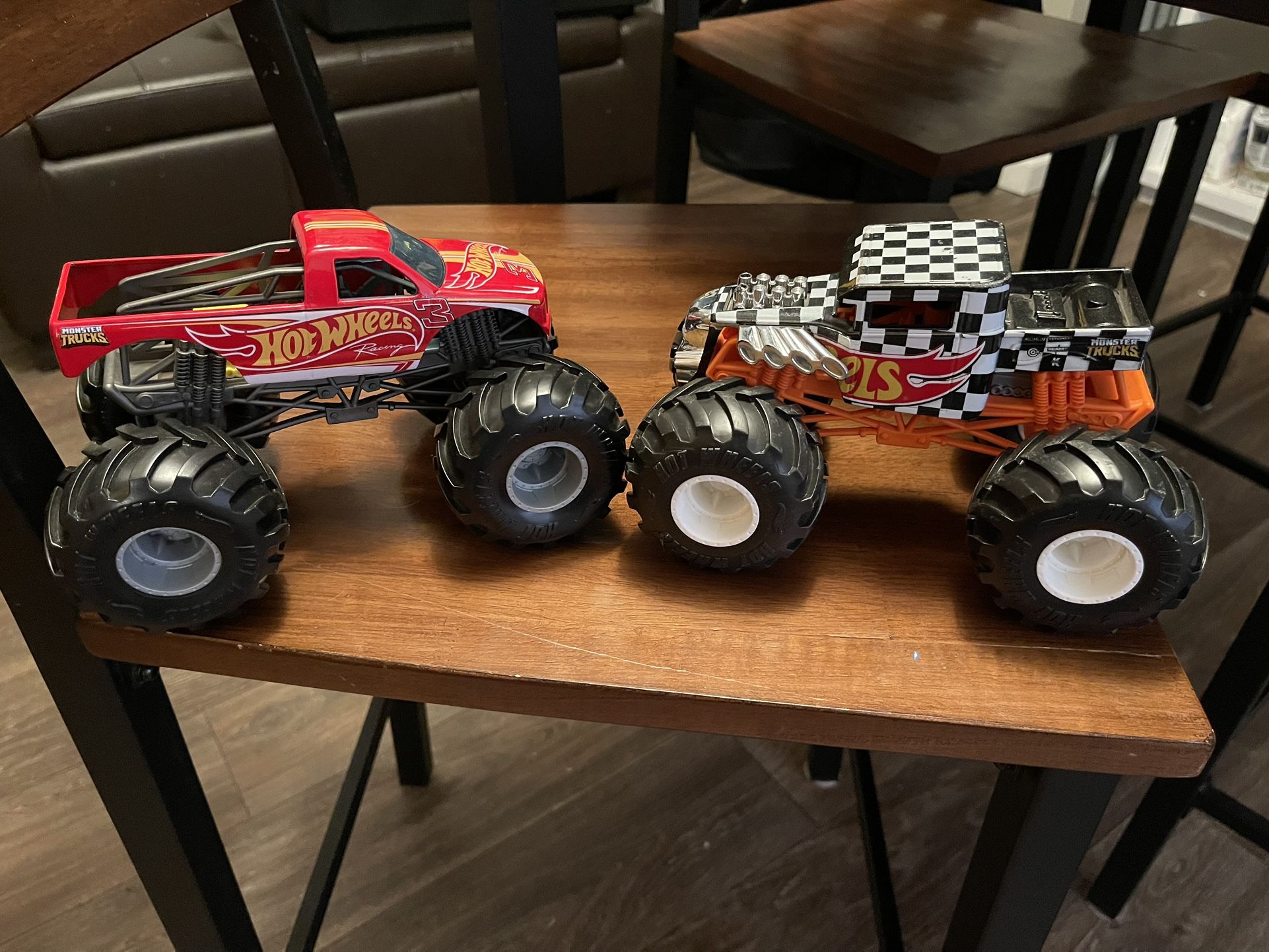 Monster Jam Hot wheels