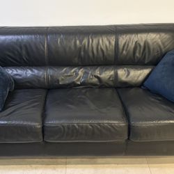 Black Leather Couch 