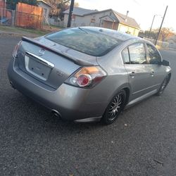 2008 Nissan Altima Miles 198000 $3800