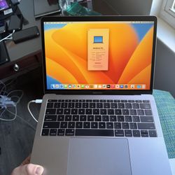 Apple MacBook Pro 2023 Software 