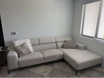City Furniture Bone White Sofa