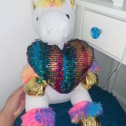 *BRAND NEW* Unicorn Plushie